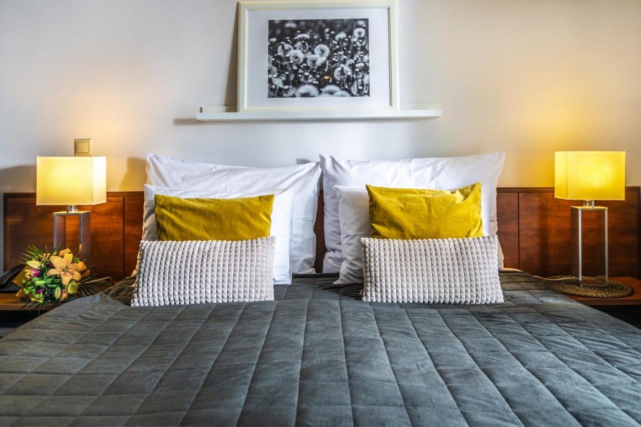 Budapest Airport Hotel Stacio Wellness & Konferencia Vecsés Eksteriør bilde